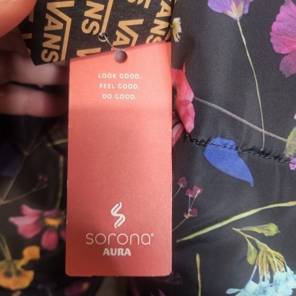 New Vans WOMEN'S VANS FOUNDRY VPUFFER MTE-1 JACKET black floraldesign - Picture 11 of 13